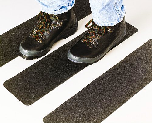 Протиковзна середньозерниста стрічка 3M Safety-Walk 660 коричнева 